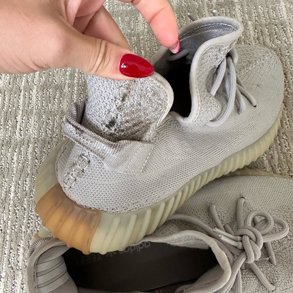 YEEZY SIZE 13 shoes ADIDAS - Picture 10 of 10